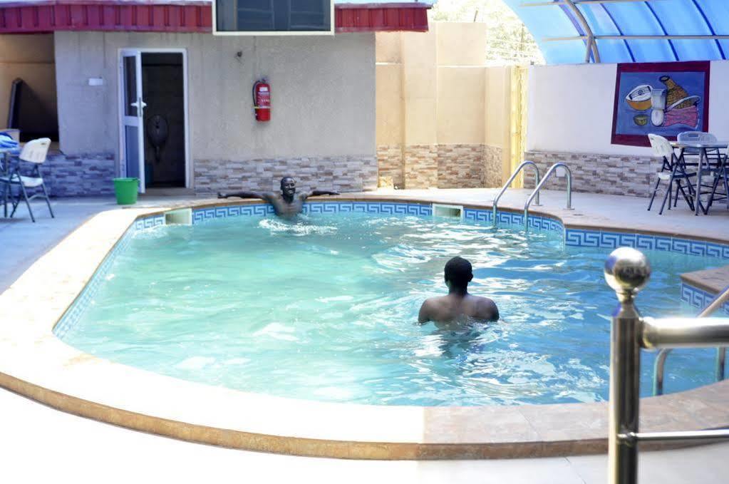Laps New World Hotel Abuja Bagian luar foto